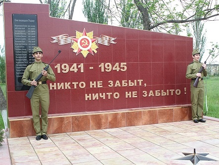 Махачкала: вернули сыну ветерана Великой Отечественной войны 45 тысяч за памятник