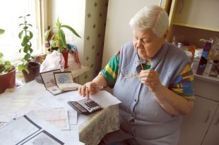 В Курской области 24 миллиона бюджетных рублей раздадут пенсионерам