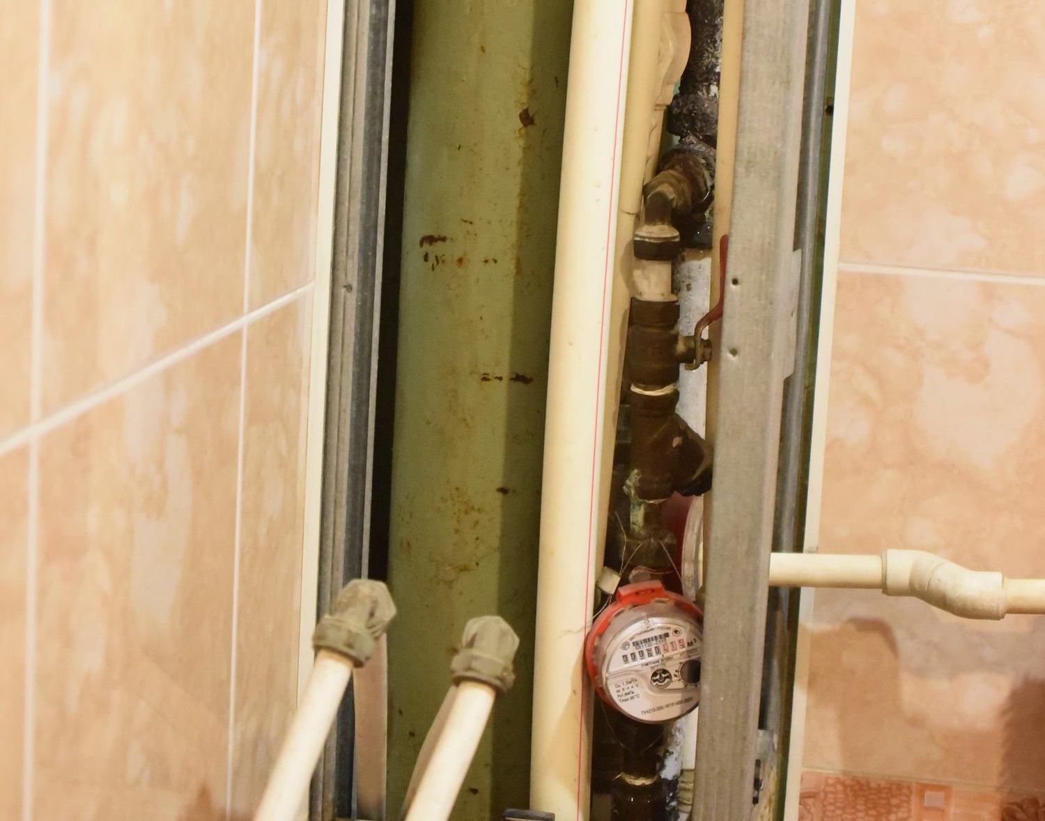 Помогли камчатцам заставить УК поменять трубы горячего водоснабжения