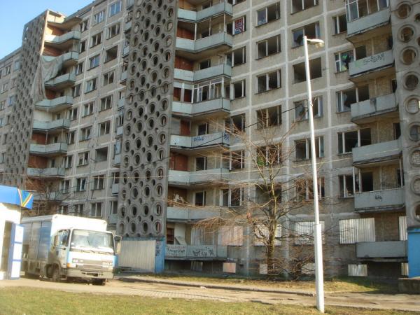 Рязанцы добились от УК ремонта выключателей в подъездах дома