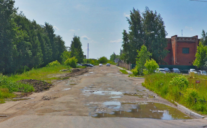 Чиновники Йошкар-Олы открестились от разбитой бесхозной дороги в промышленной зоне