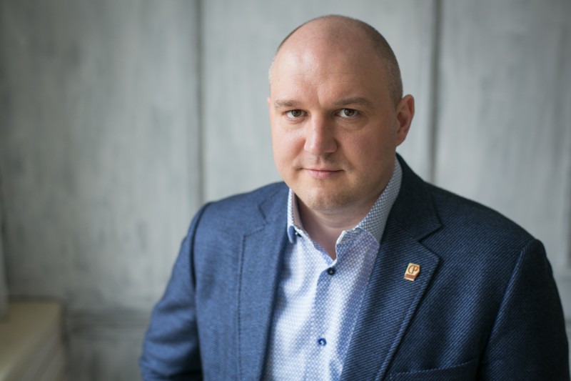 Нижегородский депутат-справедливоросс помог ребенку-инвалиду пройти курс реабилитации