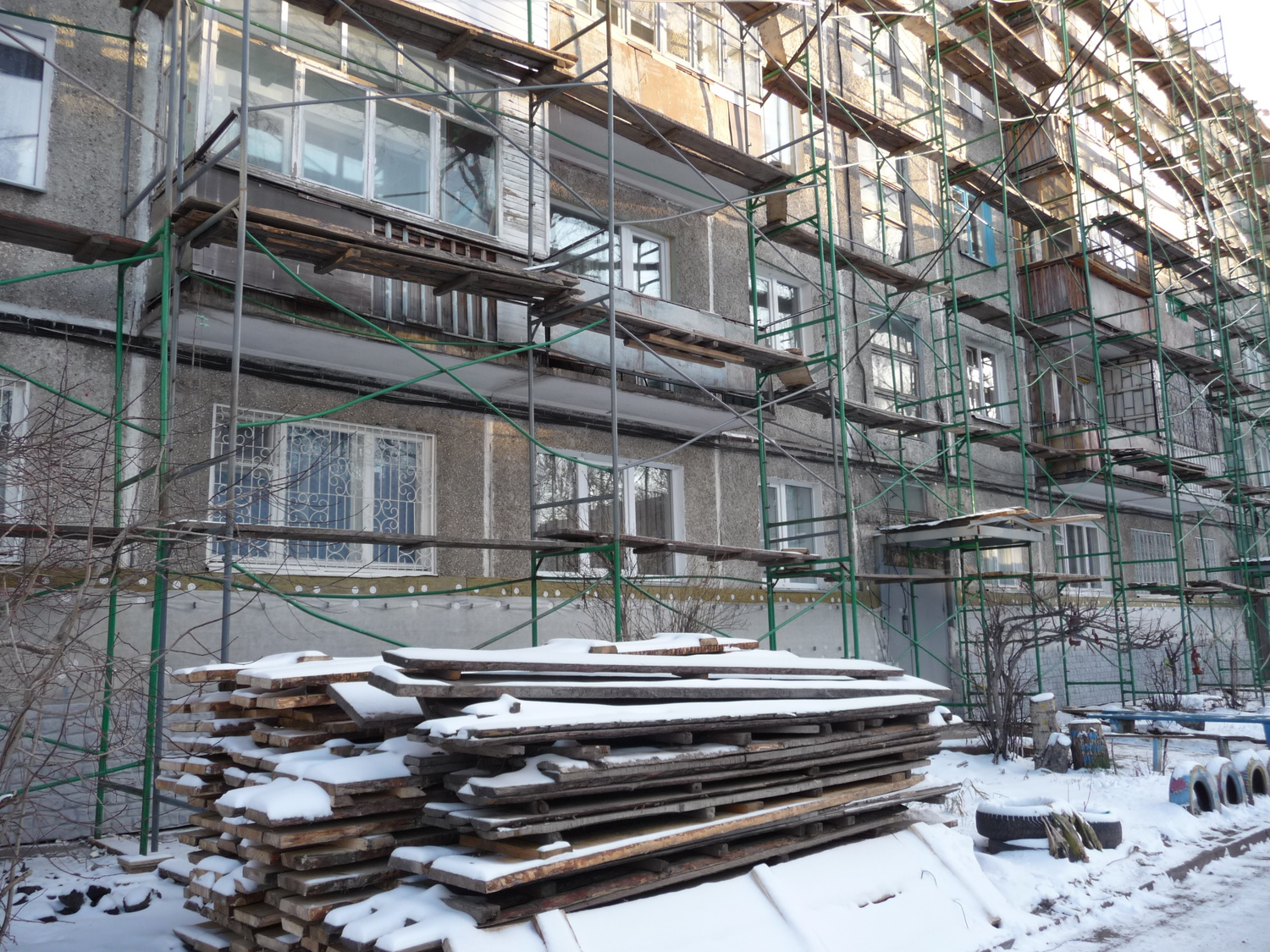 Белгородцам старше 70 лет компенсируют взносы за капремонт