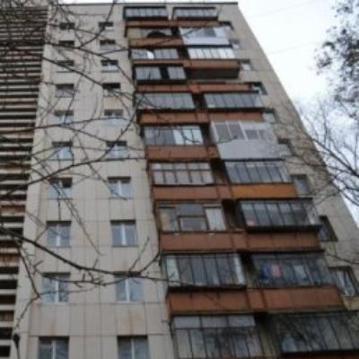 В рязанской многоэтажке после капитального ремонта протекла крыша