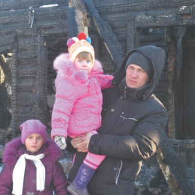Собираем вещи для погорельцев