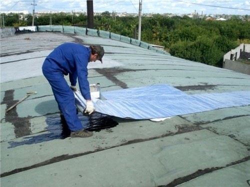 После обращения в ярославский Центр справедливости жители добились ремонта крыши
