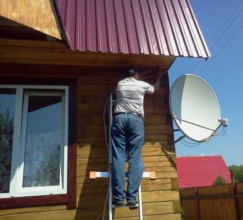 Жительница Барнаула добилась замены неработающей антенны